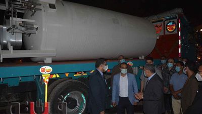 تركيب تنكات أكسجين بمستشفى الصدر بالمنيا