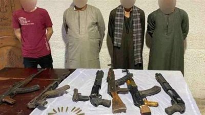 حملات أمنية بالقليوبية وأسيوط تلاحق حائزي الأسلحة النارية والمواد المخدرة