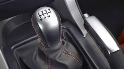 أخطاء شائعة تدمر فتيس سيارتك المانيوال