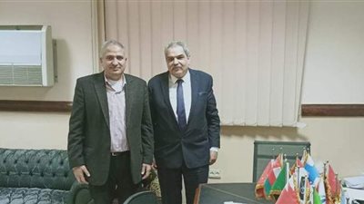 وزير البيئة الأسبق ضيف حدوتة مصرية في إذاعة الشرق الأوسط