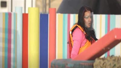 سمية الخشاب لـ رامز جلال: بتضربني في الخلفية..عيب ميصحش| فيديو