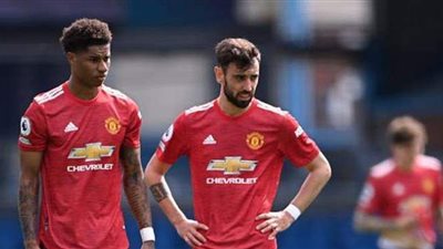 الشوط الأول.. مانشستر يونايتد يتأخر أمام روما 2/1 وفياريال يتقدم على أرسنال 0/2