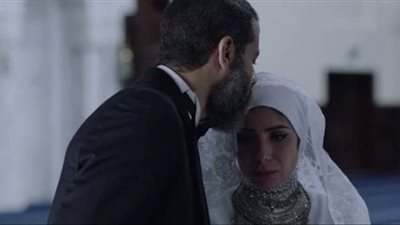 لعبة نيوتن.. منى زكي تتزوج محمد فراج وتعود لمصر، وحبس محمد ممدوح