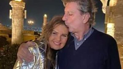 «الحرب احلوت».. يسرا تغازل زوجها خالد صالح سليم بعد ظهوره في «حرب أهلية»