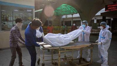 إغلاق مراكز التطعيم في مومباي بسبب نقص اللقاحات