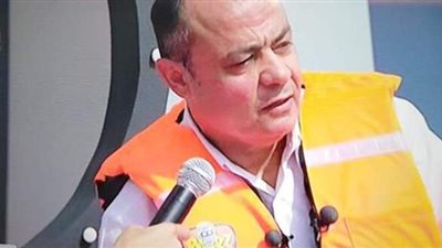 طارق يحيى بعد اكتشاف مقلب رامز جلال: شيلني يا ابني ربنا يهديك | فيديو