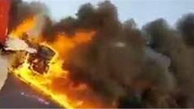 تفاصيل تفحم سيارة نقل على طريق جمصة بالدقهلية| فيديو