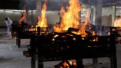 مصرع 15 شخصا وإنقاذ العشرات في حريق بمستشفى لمرضى كورونا بالهند