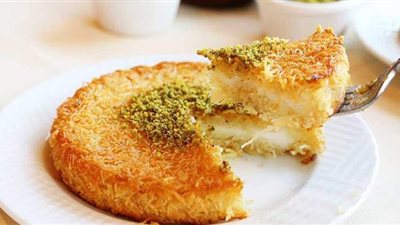 طريقة عمل الكنافة بالكريمة