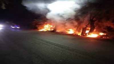 السيطرة على حريق حديقة بطوخ