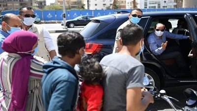 لفتة إنسانية.. السيسي يكلف بتوفير سيارة أجرة لـ عامل الدليفري
