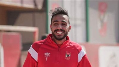 بعد حجزه بالمستشفى.. تفاصيل الأزمة الصحية المفاجئة لمحمود كهربا