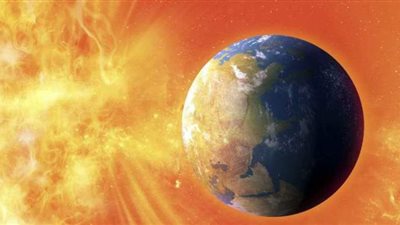 هتربك الأقمار الصناعية.. عاصفة شمسية تضرب الأرض بقوة.. وعلماء يكشفون أضرارها
