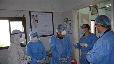 نائب المحافظ يتابع الخدمة الصحية بمستشفى بنى مزار المركزى