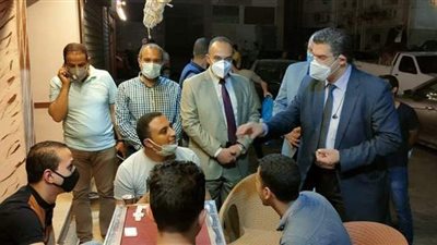 لقاء لنائب محافظ المنيا مع الشباب للتوعية بضرورة تلقي لقاح كورونا