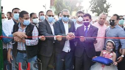 وزيرا الشباب والقوى العاملة والمحافظ يفتتحون ملعب الإخيوة بالشرقية