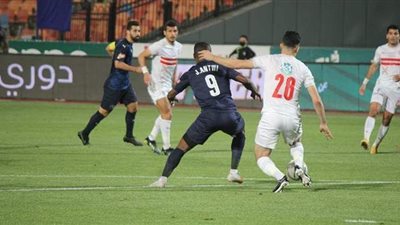 بيراميدز يتقدم على الزمالك بهدف عبد الله السعيد في الشوط الأول | صور