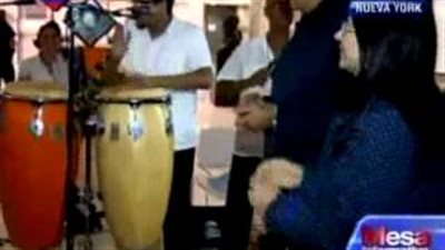 بالفيديو.. رئيس فنزويلا وزوجته يرقصان السالسا بنيويورك