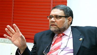 مختار نوح: إعلان موعد الاستفتاء يدفع 