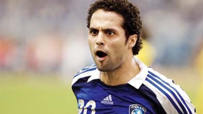 القحطانى يقود الهلال للفوز على الفتح بهدفين فى الدورى السعودى