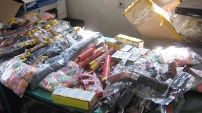 ضبط ألعاب نارية بميناء الإسكندرية بقيمة 10 ملايين جنيه