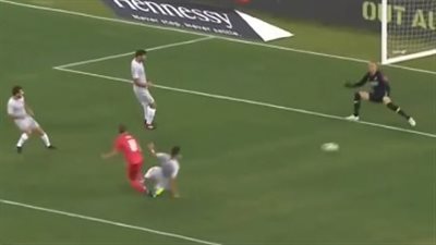 ريـال مدريد يكتسح روما بثنائية في الشوط الأول بكأس الأبطال (فيديو)