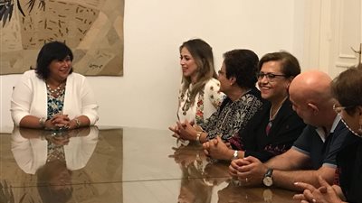 وزيرة الثقافة تستقبل وفد «يا ستي» الفلسطيني المشارك بمهرجان القلعة