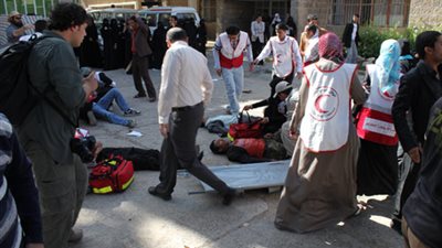 الهلال الأحمر يخلي 20 جثة من منطقة الفج شمال اليمن