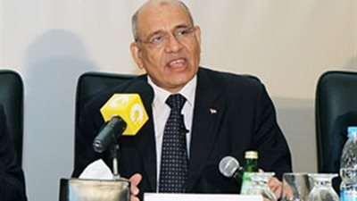 المالية تنفى فرض ضرائب على مرتبات المصريين بالخارج