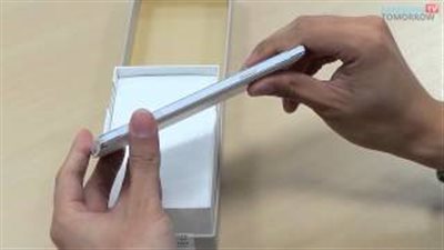 «سامسونج» تنافس «آيفون 6» بنشر أول فيديو لـ « Galaxy Note 4»