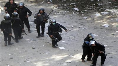 اشتباكات عنيفة بين الأمن ومسلحين بالشيخ زويد