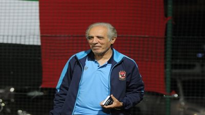 الأهلي يشيد بجهود السفير المصري في تونس والقنصلية التونسية