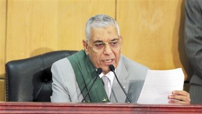 الرشيدى قبل الحكم يعرض ملخص 160 ألف ورقة وتوثيق المحكمة لها