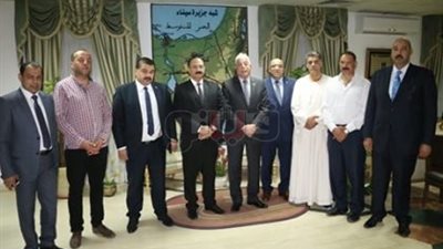 «نقل النواب» تتدخل لإنهاء مشكلة قرية الحجاج في نويبع (صور)