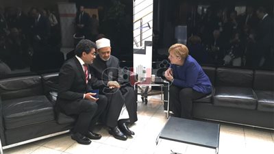 شيخ الأزهر يبحث مأساة مسلمي الروهينجا مع ميركل