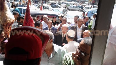 محافظ الجيزة يتفقد منافذ بيع اللحوم بفيصل