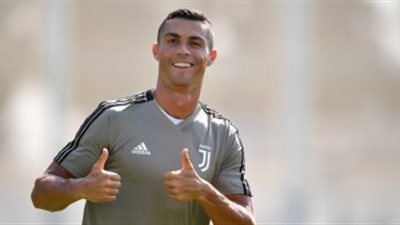 أعلى 5 أجور للاعبين في الدوري الإيطالي.. ورونالدو في الصدارة