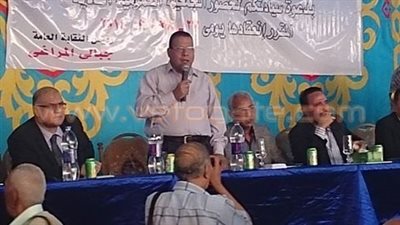 بالصور.. «اتحاد العمال» يتطلع لإنشاء «جناح سياسي» فى البرلمان .. و