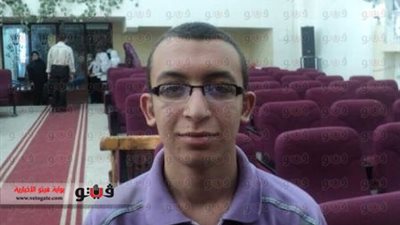 طالب بالفيوم يخترع جهازًا يمنع حوادث السير على الطرق السريعة