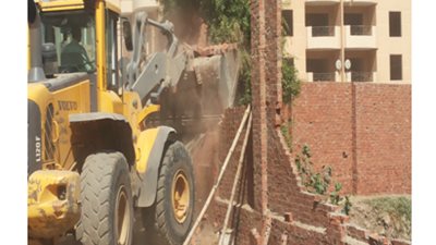 محافظة الجيزة تنفذ حملة إزالات لمقاهي المريوطية