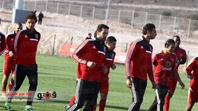 بعثة الأهلي تبدأ رحلتها إلى مراكش