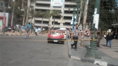 بالصور.. عودة الحركة المرورية بشارع المشير بعد توقفها لمدة ساعة