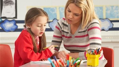 كيف تعززين مهارات التخاطب لدى طفلك