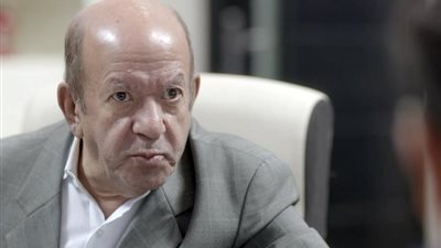 لطفى لبيب يستأنف تصوير «عائلة زيزو»