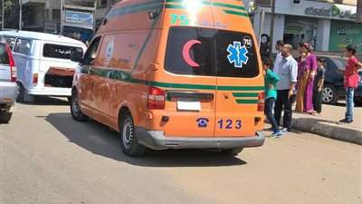 بالصور.. إصابة طفل وشقيقته في حادث مروري بشارع الهرم