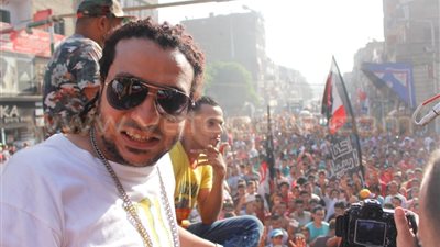 بالفيديو والصور.. إسلام شيبسي يشعل مهرجان «بولاق»