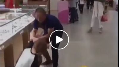 بالفيديو.. رد فعل غير متوقع لفتاة رفض حبيبها شراء ساعة لها