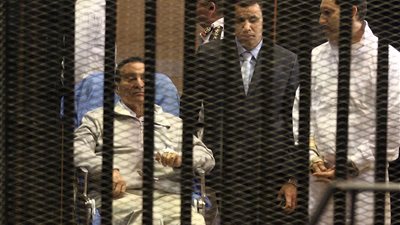 النيابة: تقرير تقصى الحقائق يكفى للقصاص من مبارك والعادلى