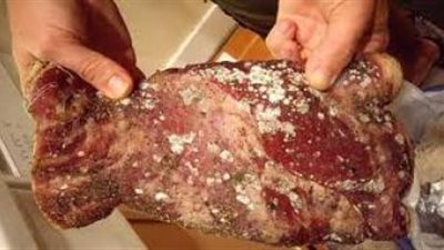 الاستماع لأقوال مورد اللحوم الفاسدة للمدينة الجامعية بـ