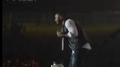 بالفيديو.. تامر حسني لجمهوره: 